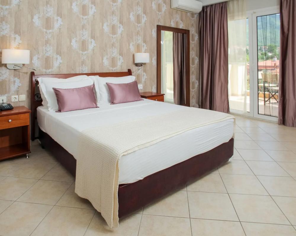 фото Electra Hotel