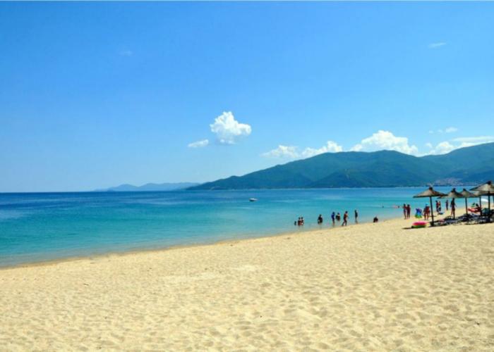 Ammolithos Beach Hotel