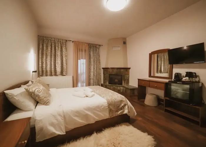 Elati Leisure -suites & apartments-