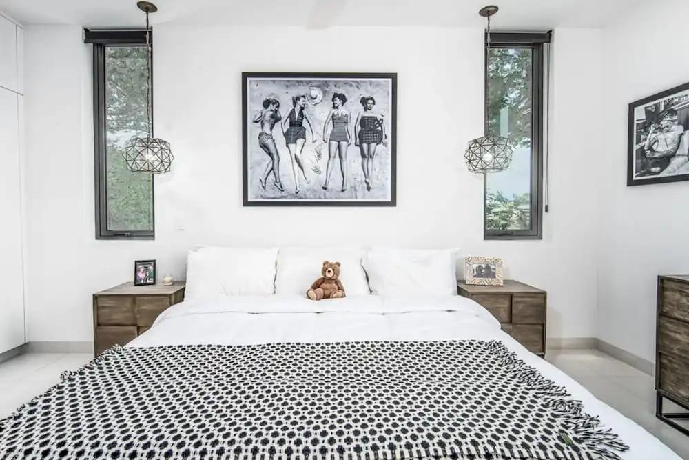 Onyx by Blue Sky Luxury