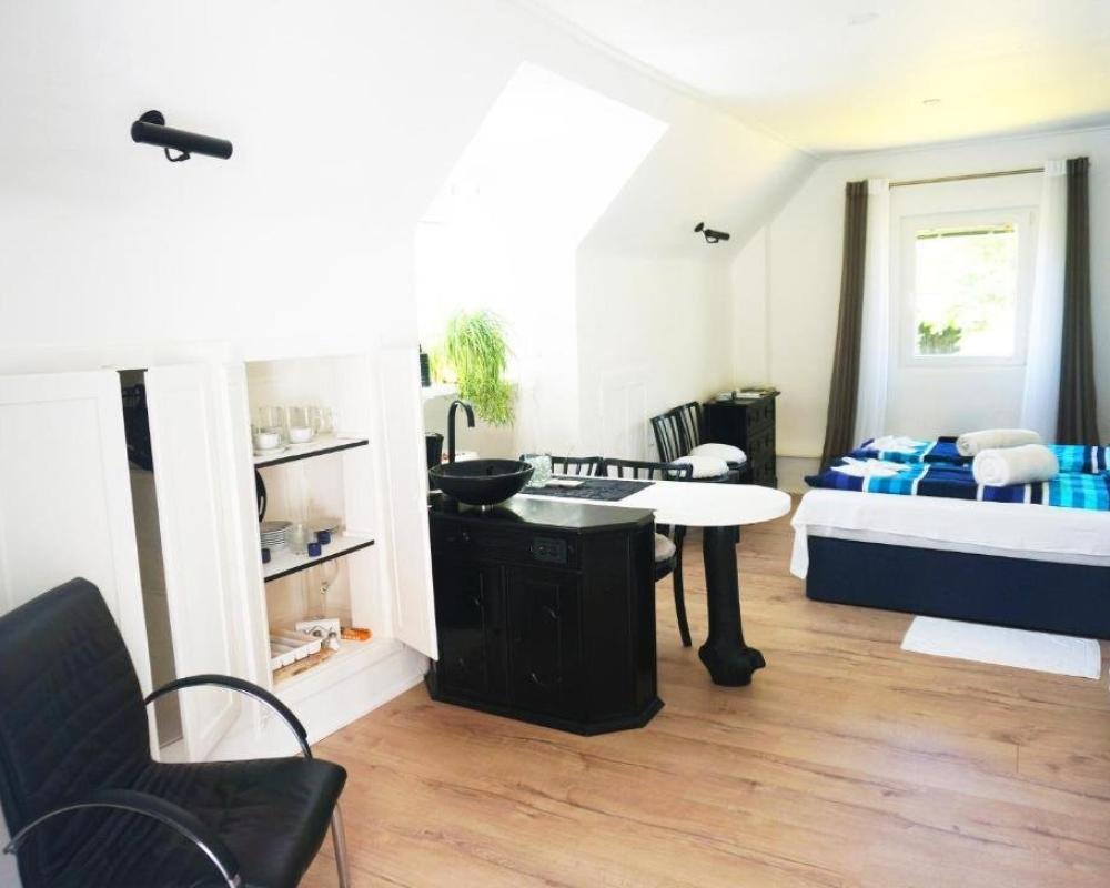 Ferienhaus BLACK & WHITE