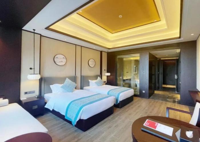 Ramada by Wyndham Xianning Xishan Mountain