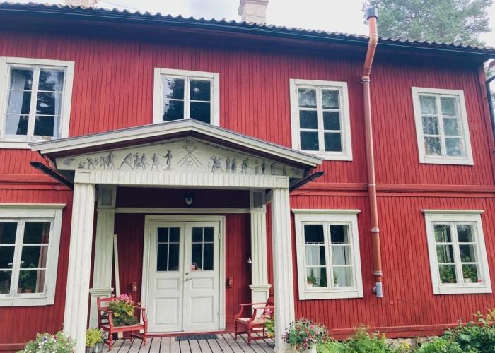 5 bed Country Home Only 2 hrs North of Stockholm