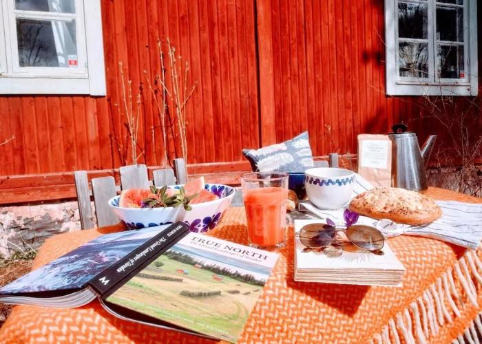 5 bed Country Home Only 2 hrs North of Stockholm