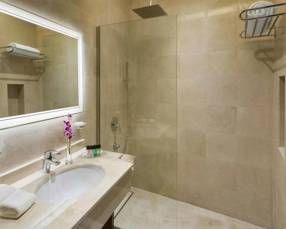 фото Mövenpick Hotel Qassim