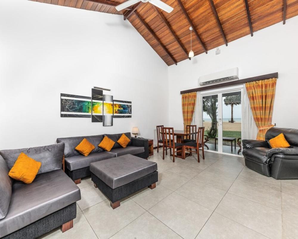 Amethyst Resort Passikudah