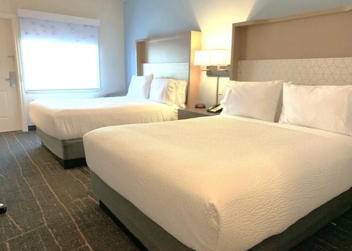 Holiday Inn Victoria Elk Lake by IHG