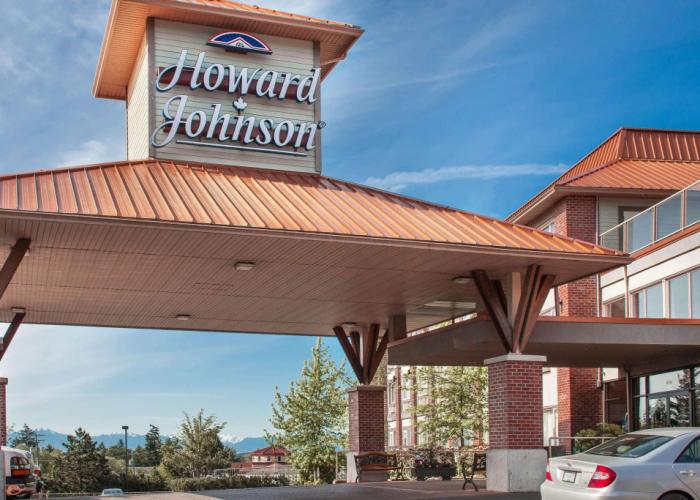 Holiday Inn Victoria Elk Lake by IHG