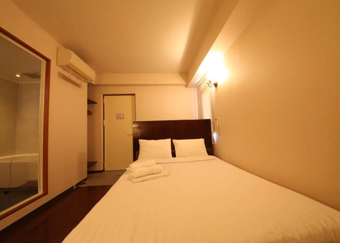 Van CortLandt Hotel