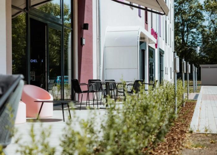 Moxy Simmern