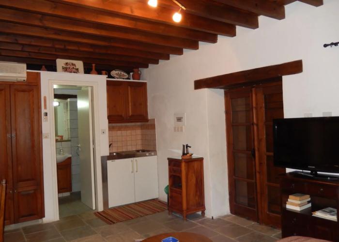 Nikis House