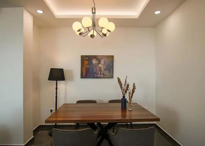 Phaedrus Living: City View Anna Residence 102