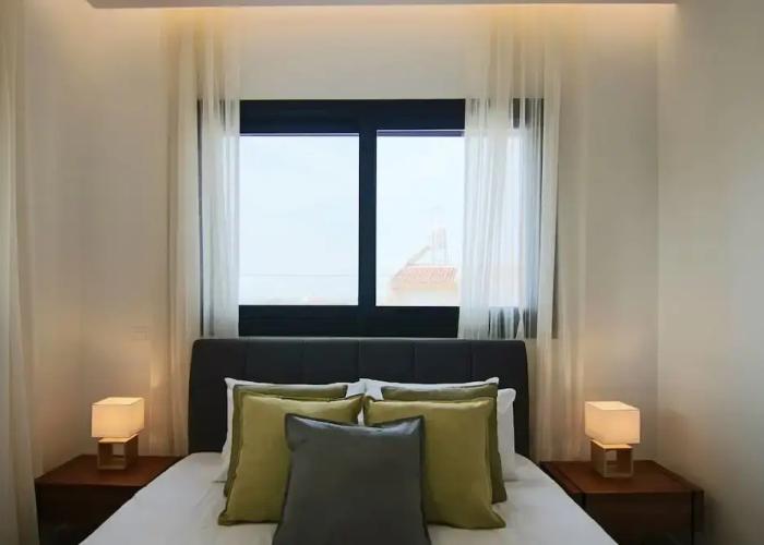 Phaedrus Living: City View Anna Residence 101
