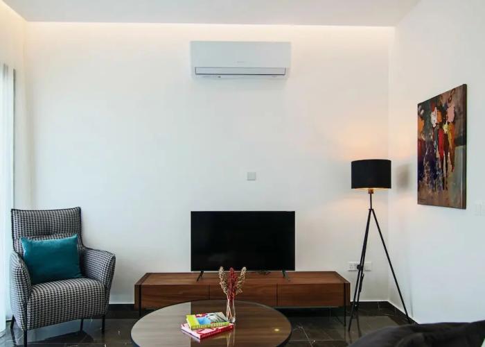 Phaedrus Living: City View Anna Residence 101