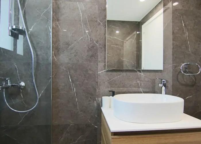 Phaedrus Living: City View Anna Residence 101