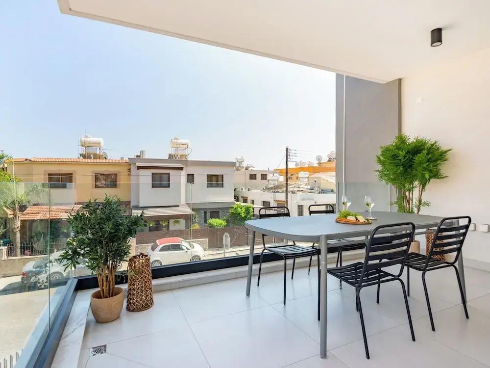фото Sanders Only Limassol