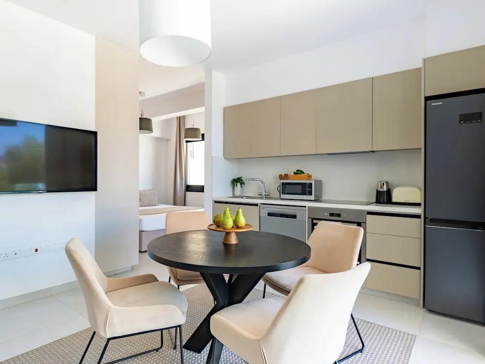 фото Sanders Only Limassol