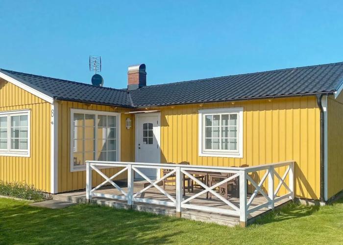 4 Person Holiday Home in Tvaaker-by Traum