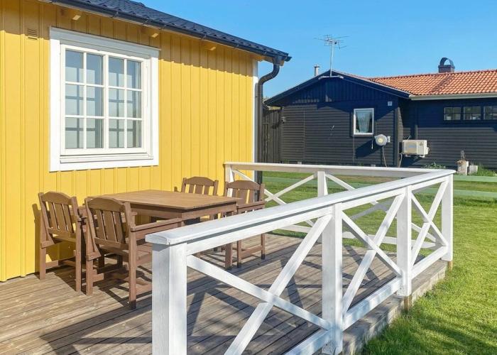 4 Person Holiday Home in Tvaaker-by Traum