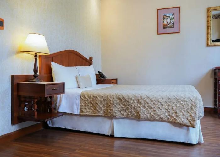 Uzhupud Garden Hotel & lodge