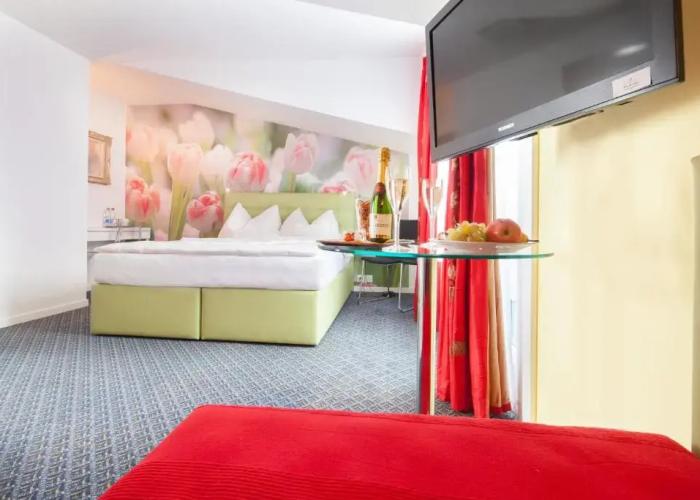Hotel Ambassador