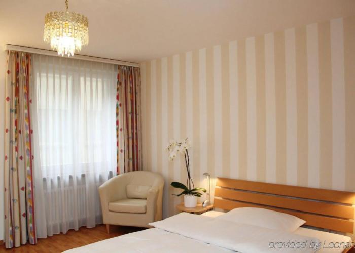 Hotel Roter Turm