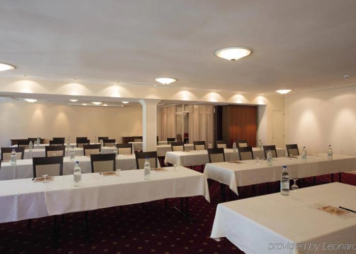 Hotel Roter Turm
