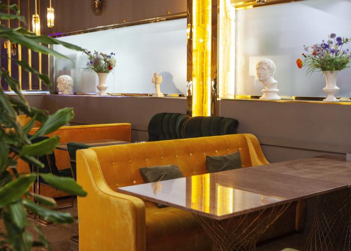 GUSTO Hotel