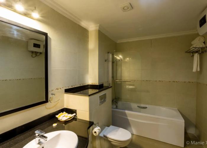Morning Side Suites Etim Inyang
