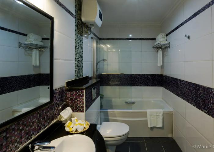 Morning Side Suites Etim Inyang