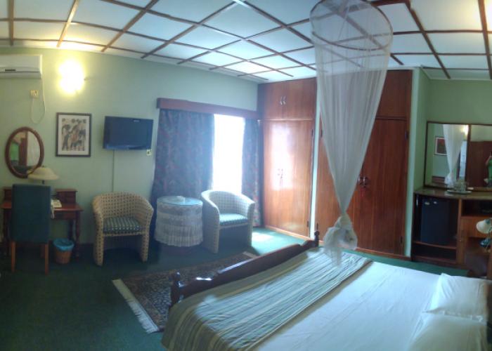Manuela Residence