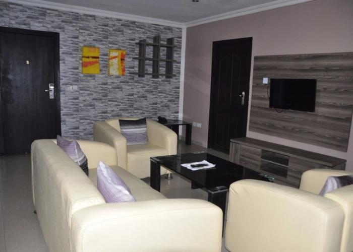 Beni Apartments And Suites