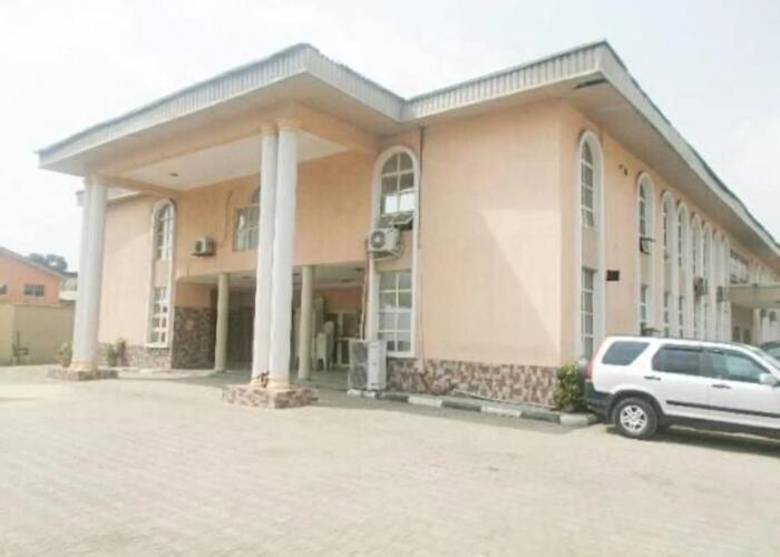Banilux Guest House