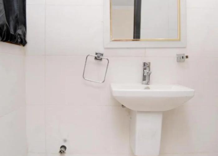 Kings Celia Hotel & Suites