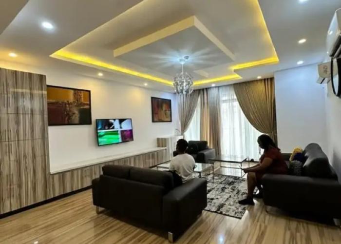 Nigus House Oniru