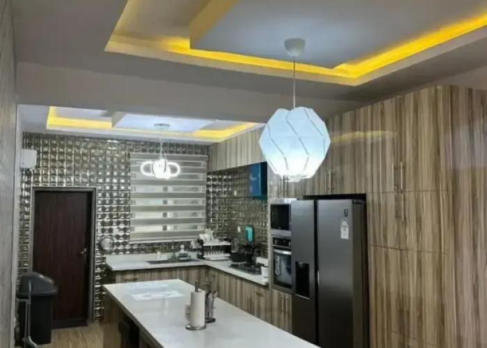 Nigus House Oniru