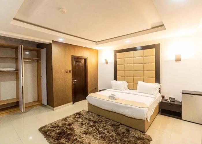 Zen Apartments