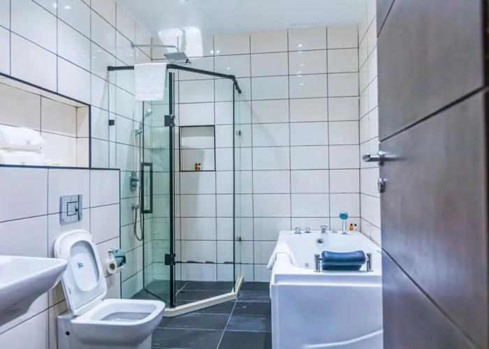 Isglo Hotels Ikoyi