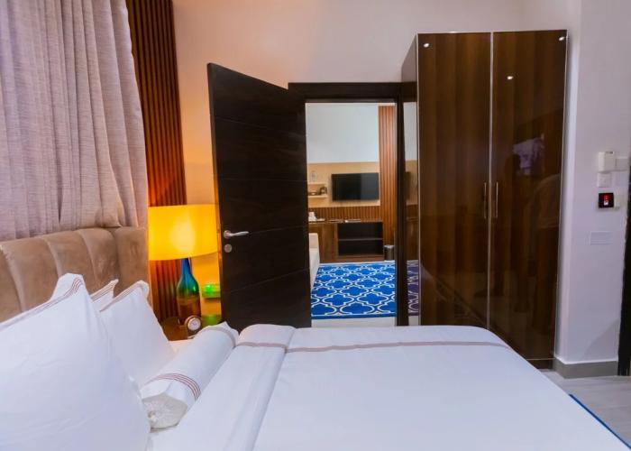 Isglo Hotels Ikoyi