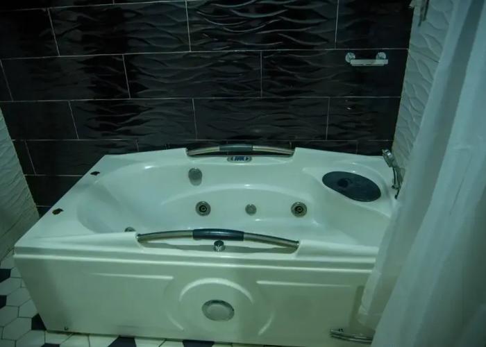 Kelin Hotel & Suite