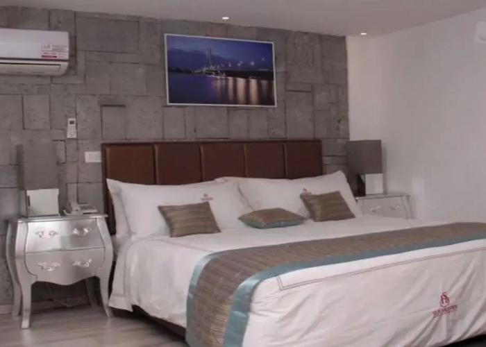 Sun Heaven Hotel Ikoyi