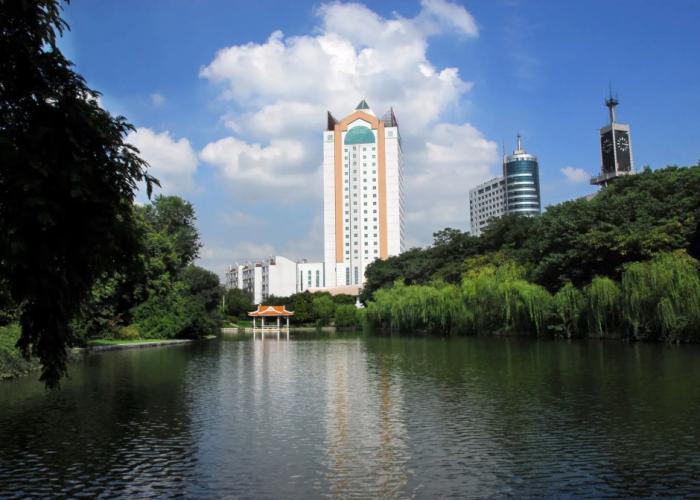 Excemon Hefei Peace Hotel