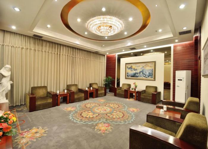 Excemon Hefei Peace Hotel