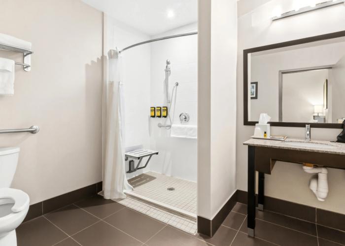 Best Western Plus Fergus Hotel