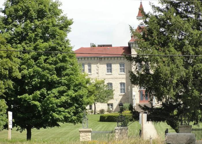 Breadalbane Inn