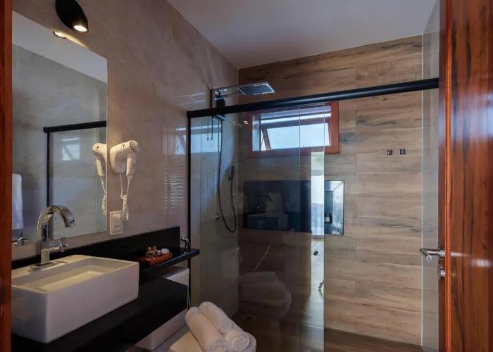 Aiolos Hotel & Discoveries