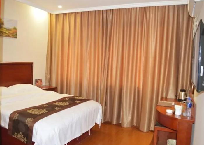 GreenTree Inn HeFei FeiDong County GuiWang Road LuZhou Medical School Hotel
