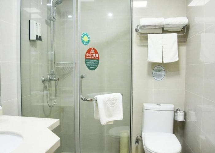 GreenTree Inn Hefei East Wangjiang Road CTCE Express Hotel