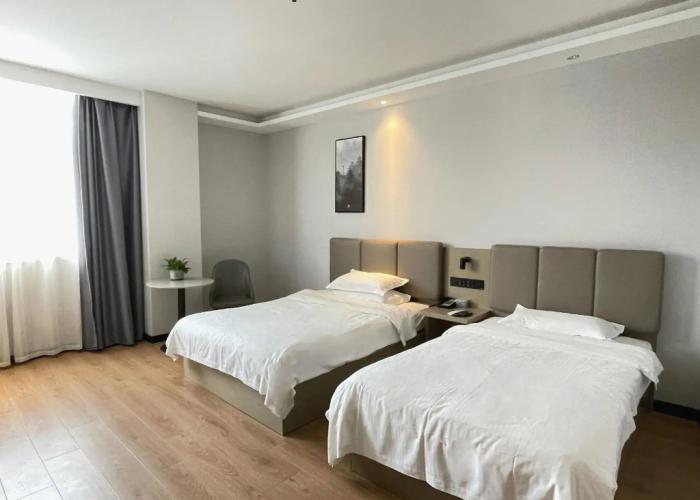 GreenTree Inn Hefei East Wangjiang Road CTCE Express Hotel