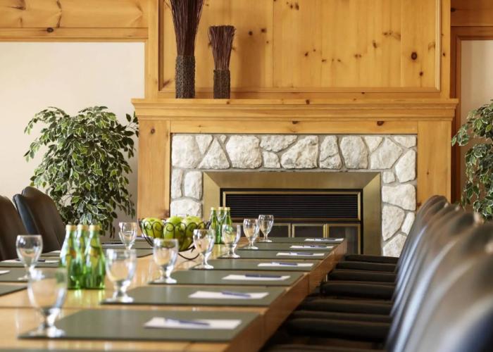 Pinestone Resort & Conference Centre